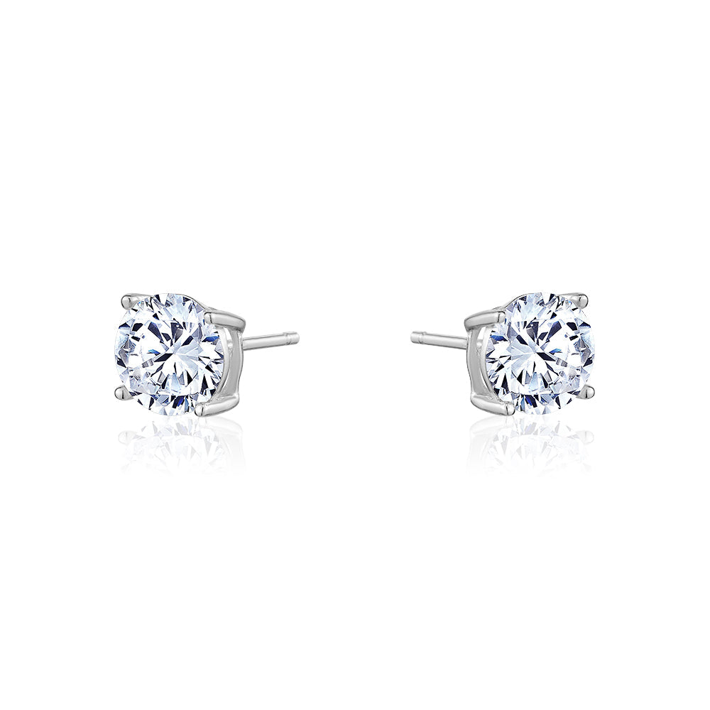 Gold Stud Earrings with Lab-Grown Diamonds – Timeless Elegance