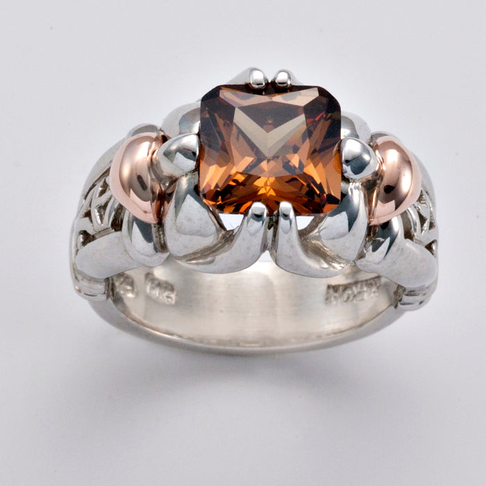 
                  
                    Bague Cocktail, argent et Or 10K| Joaillier à Montréal| Baron Designs
                  
                